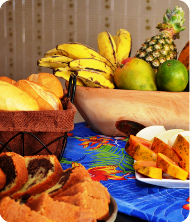 Frutas e quitutes regionais